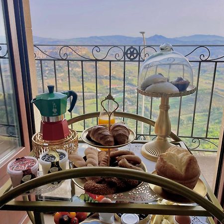 Dimora Del Duomo Hotel Enna Buitenkant foto