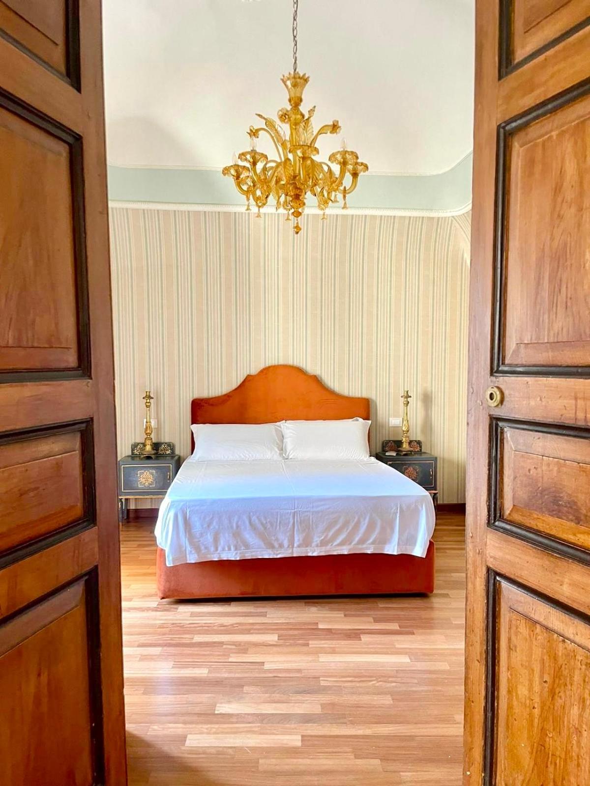 Dimora Del Duomo Hotel Enna Buitenkant foto